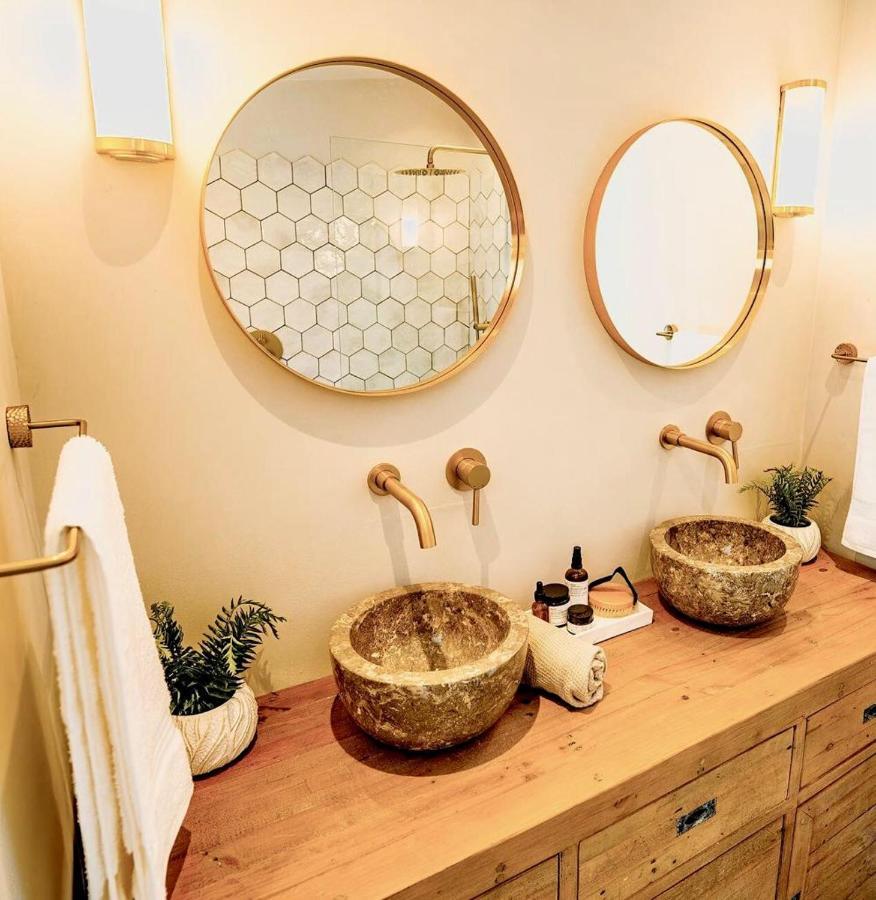 Luxury Barn With Hot Tub, Spa Treatments, Private Dining Little Budworth Екстер'єр фото